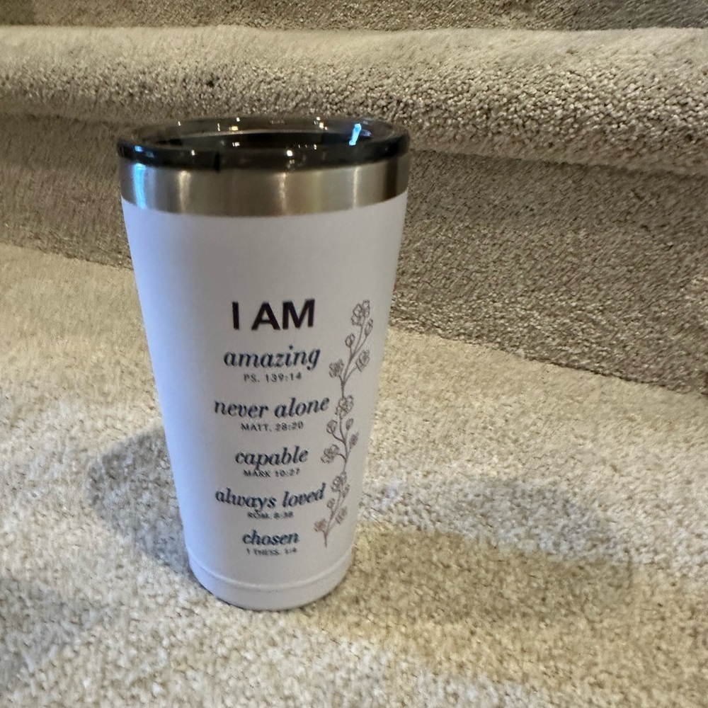 White and Black Insulated Water Bottle for Dining